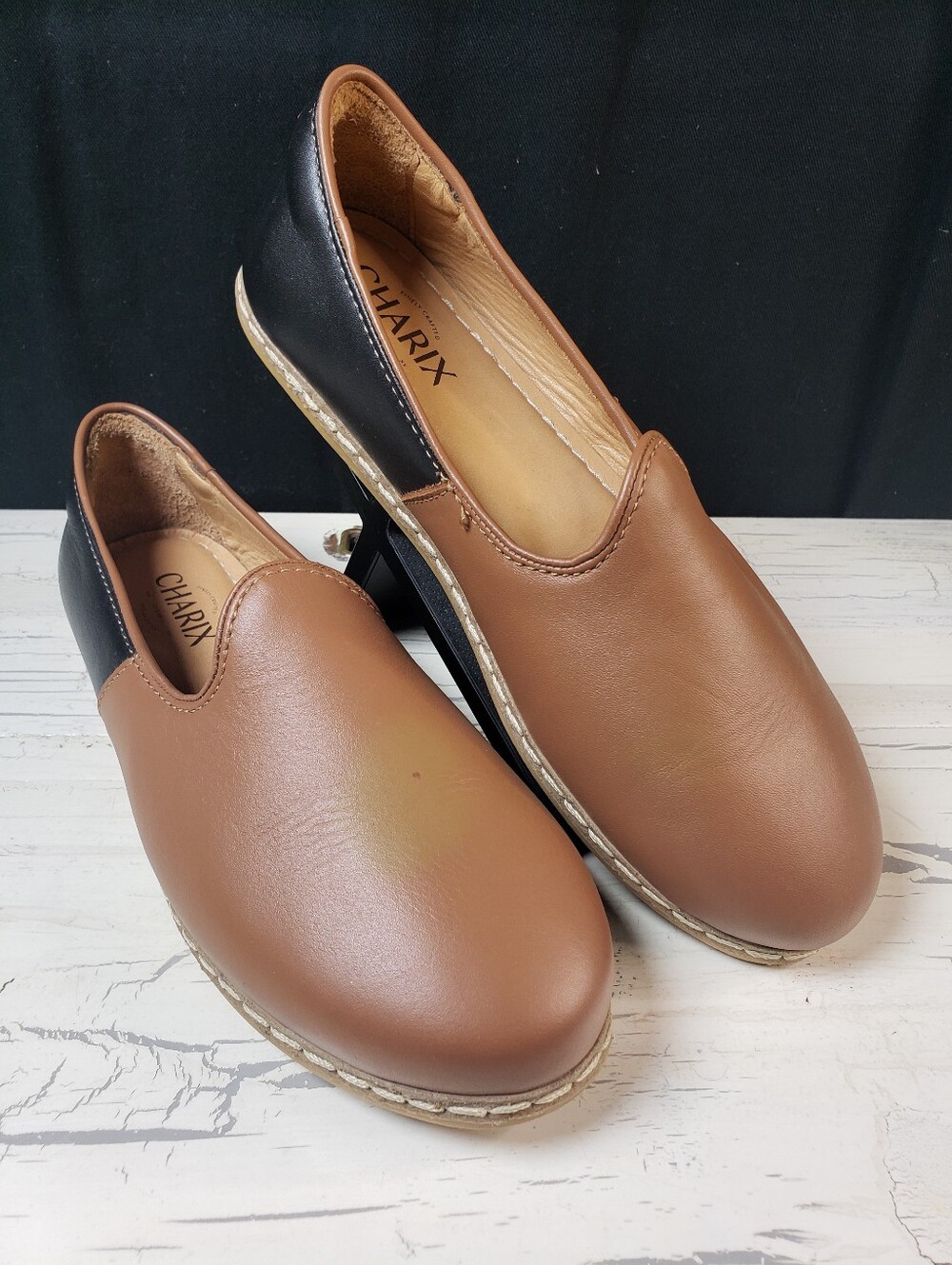 Charix 'Atelier' Flats in Camel & Black - Women's size 9.5/10